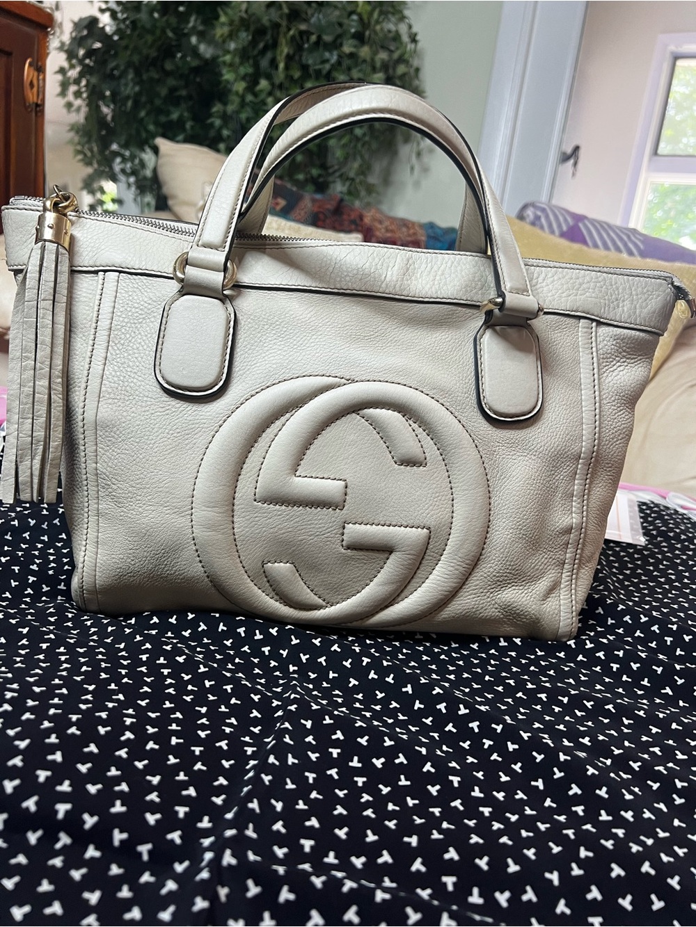 Gucci Cream Leather Soho Tote with Tassel